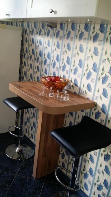 Apartament Nad Parseta W Centrum - Prywatne Miejsce Postojowe & Dwa Rowery 코워브제크 외부 사진