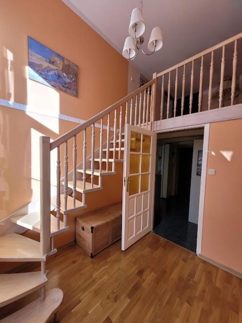 Apartament Nad Parseta W Centrum - Prywatne Miejsce Postojowe & Dwa Rowery 코워브제크 외부 사진